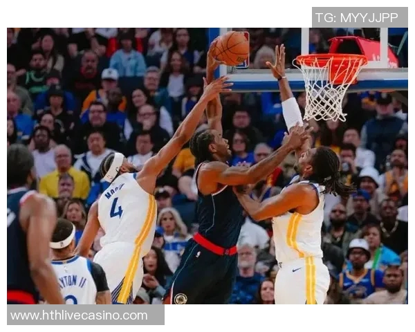 2014年NBA季后赛勇士与快船的激烈对决回顾与精彩瞬间分析 2014年NBA季后赛勇士与快船的激烈对决回顾与精彩瞬间分析